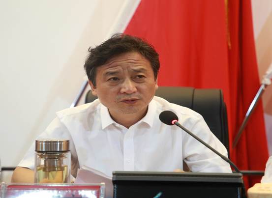 说明: E:\办公资料\照片与视频\半岛平台工作图片\2020年\8月\27日——半岛平台新学期干部大会\精选图片\AB3A0157.JPG