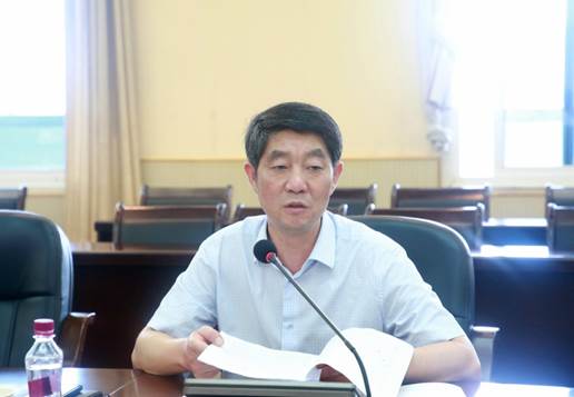 说明: E:\办公资料\照片与视频\半岛平台工作图片\2020年\6月\11日—2020年度宣传思想暨意识形态工作会议\精选图片\AB3A0164.JPG
