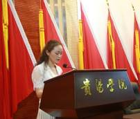 说明: E:\办公资料\照片与视频\半岛平台工作图片\2020年\9月\10日——庆祝第36教师节\精选图片\AB3A0484.JPG